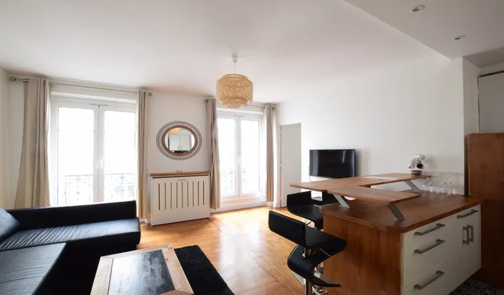 Appartement Rue de l'Étoile à Paris