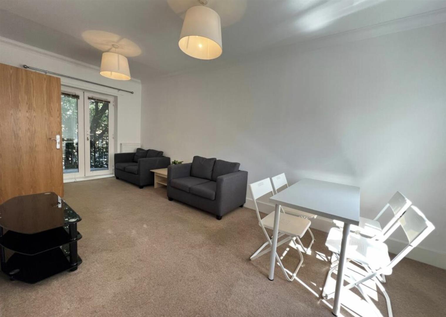 House Jekyll Close in Stoke Gifford