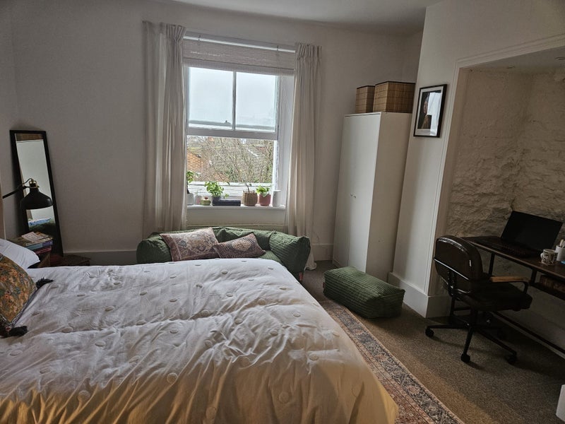 Flat Cintra Park in Greater London
