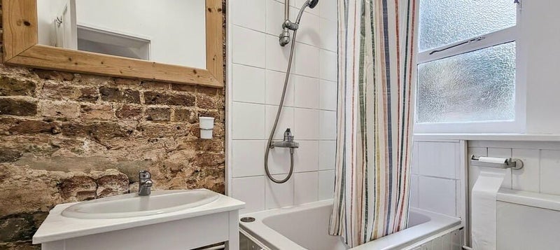 Flat Cintra Park in Greater London