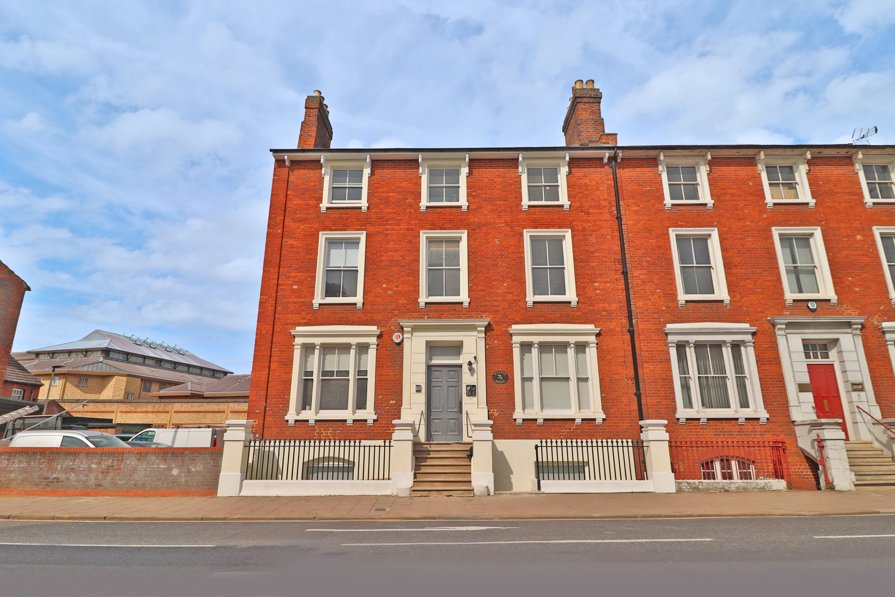 Flat Clyde Crescent in Bedford