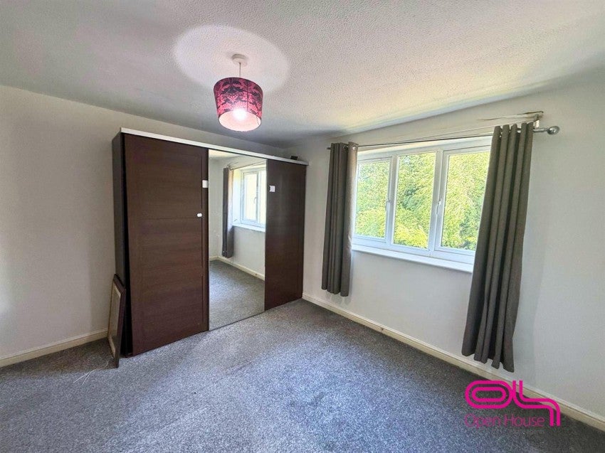 Flat Charles Street in Bolton