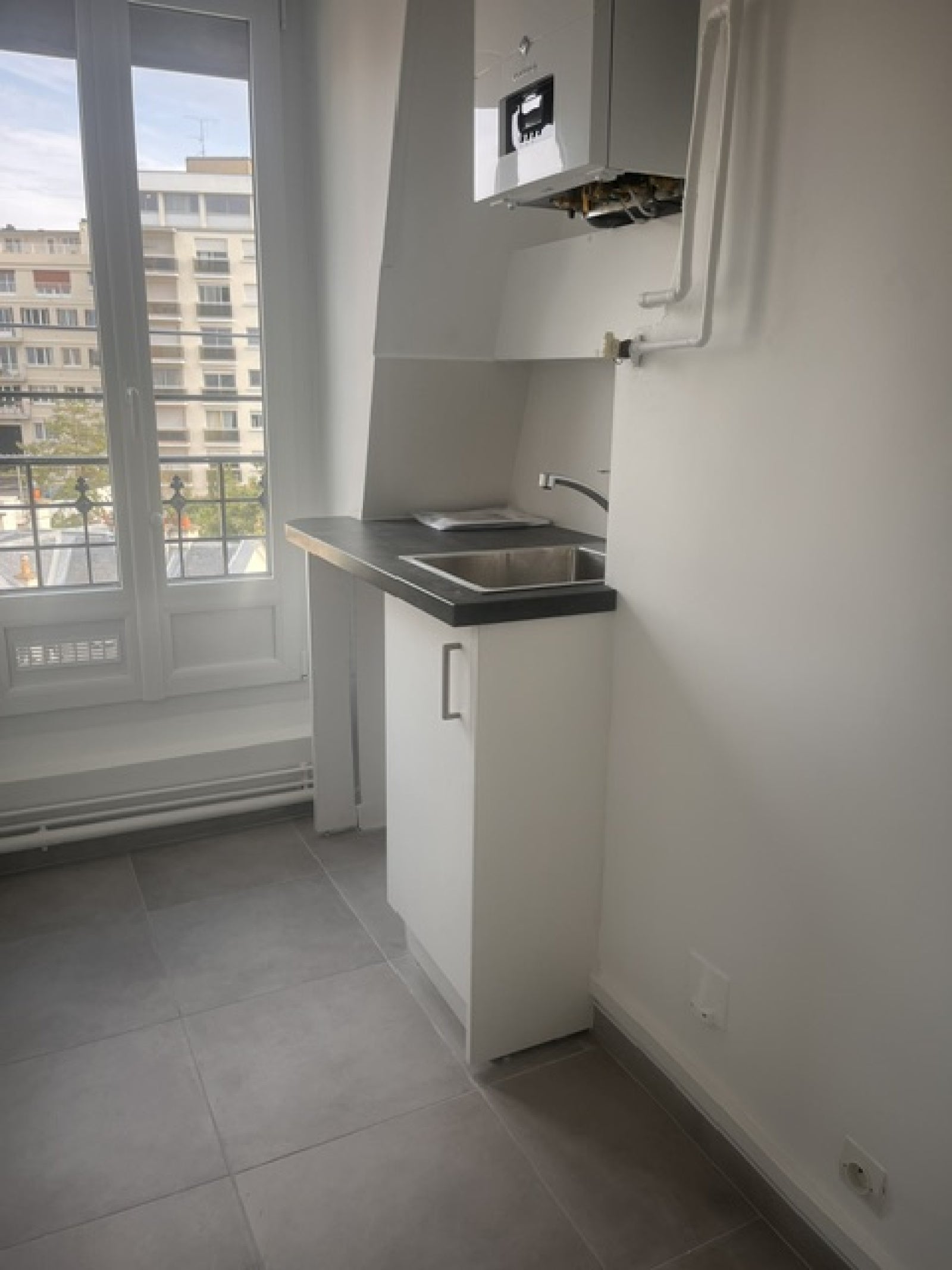Flat Rue Auguste Gervais in Issy-les-Moulineaux