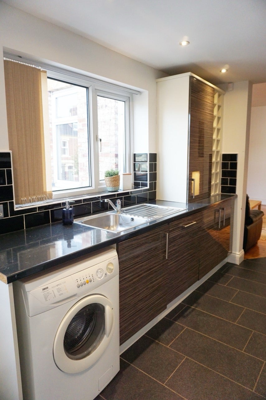 Flat Second Avenue in Newcastle upon Tyne