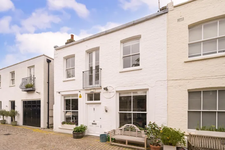 House Sumner Place Mews in Greater London