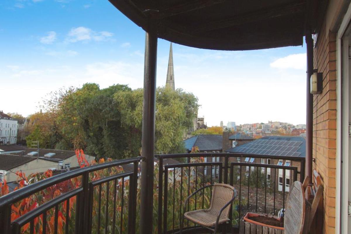 Flat Prewett Street in Bristol