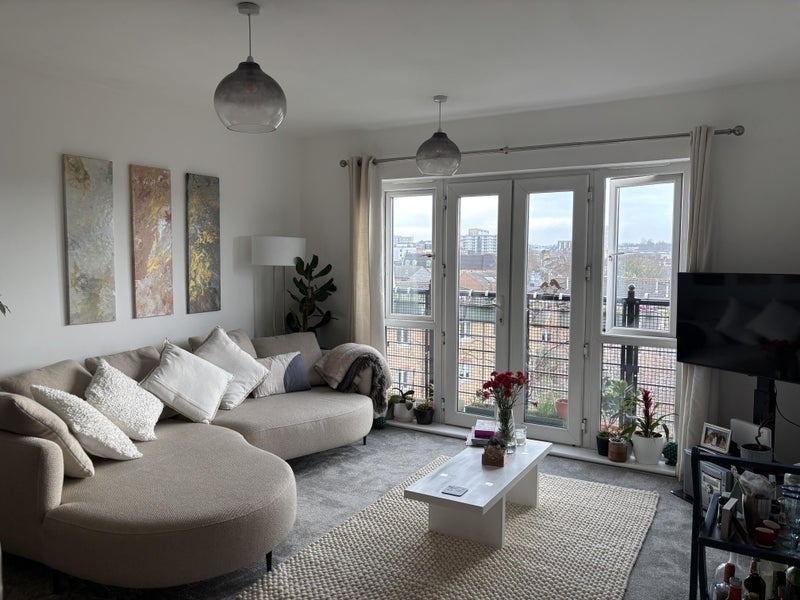 Room St Georges Way in Greater London