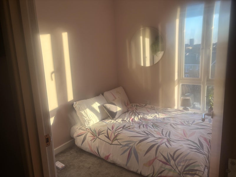 Room St Georges Way in Greater London