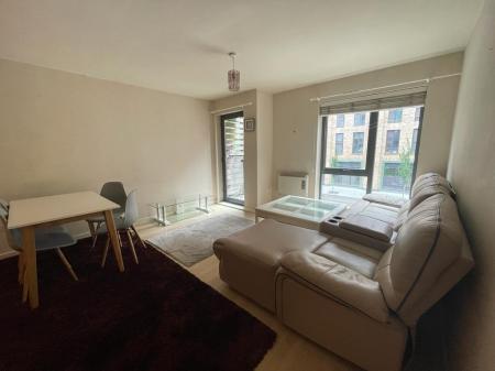 Flat Ordsall Lane in Salford
