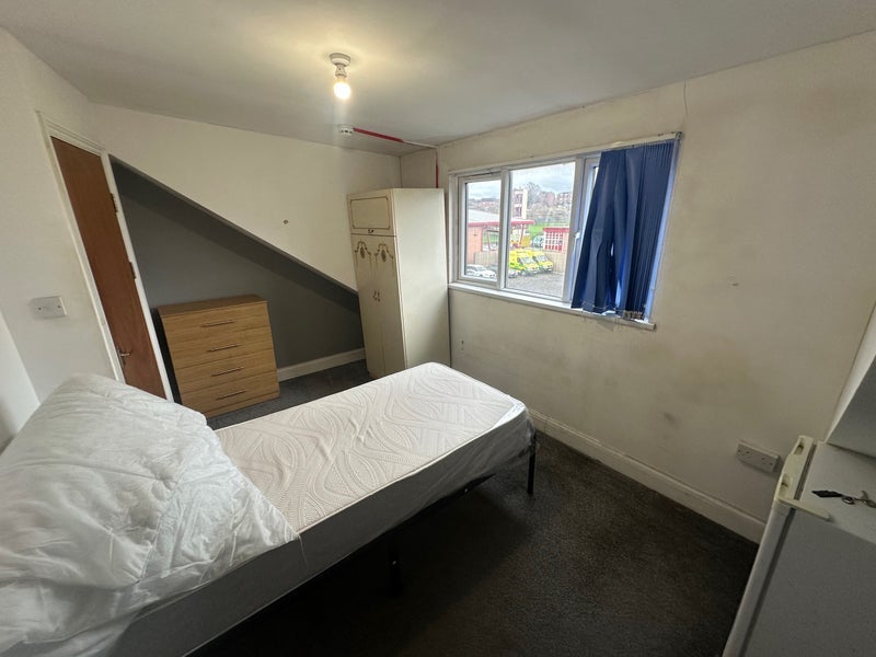 Room Brunswick Street in Wakefield