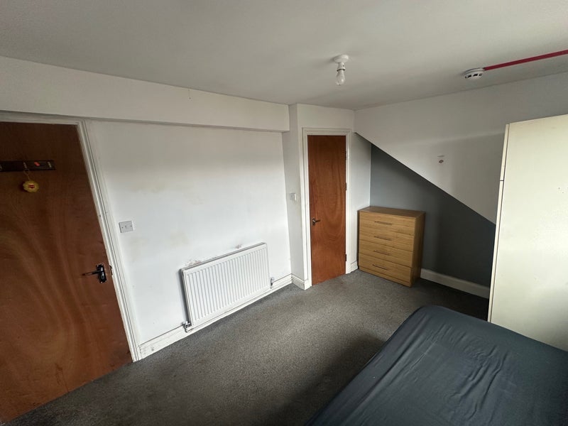 Room Brunswick Street in Wakefield