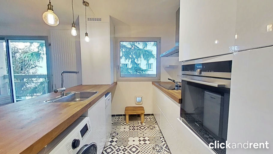 Flat Rue Henri Tariel in Issy-les-Moulineaux
