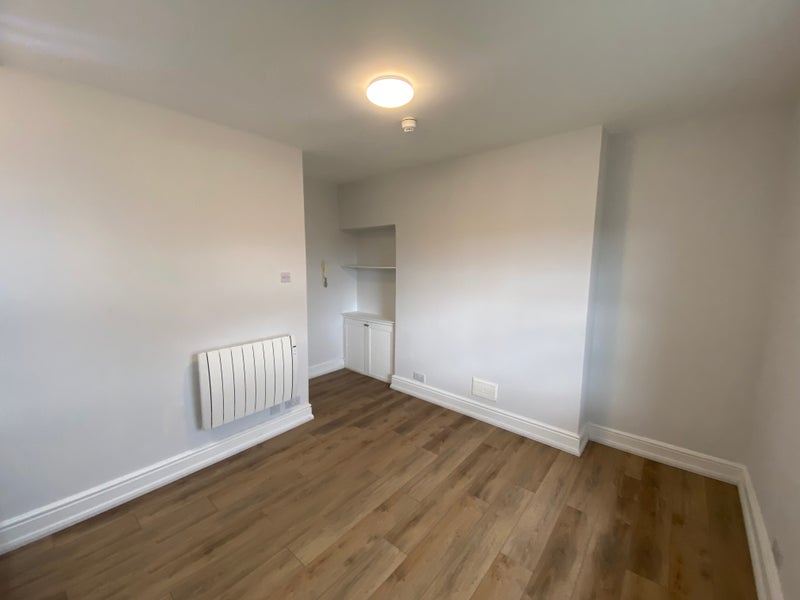 Flat Cornwallis Road in Maidstone