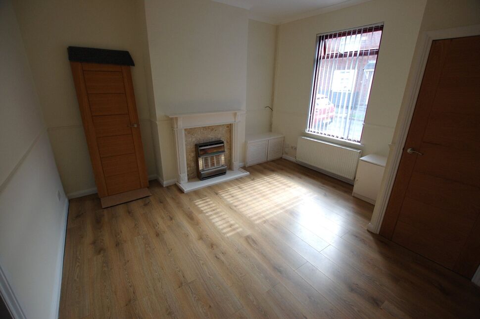 Flat Hulme Street in Tameside