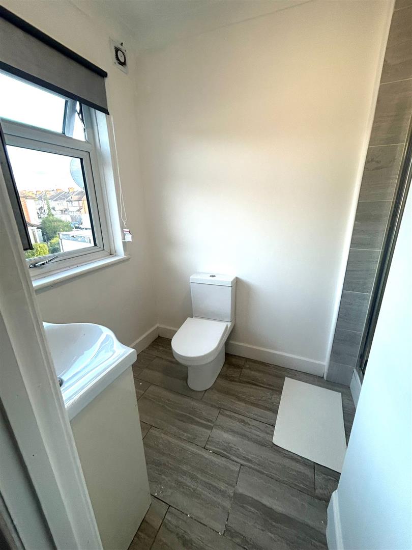 Flat The Circle in Greater London