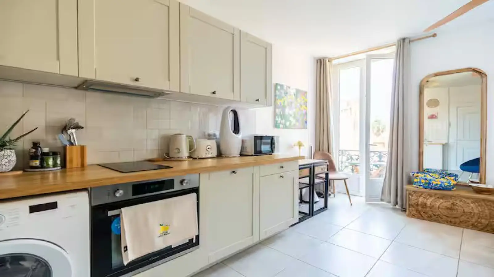 Flat Rue Alsace-Lorraine in Nice