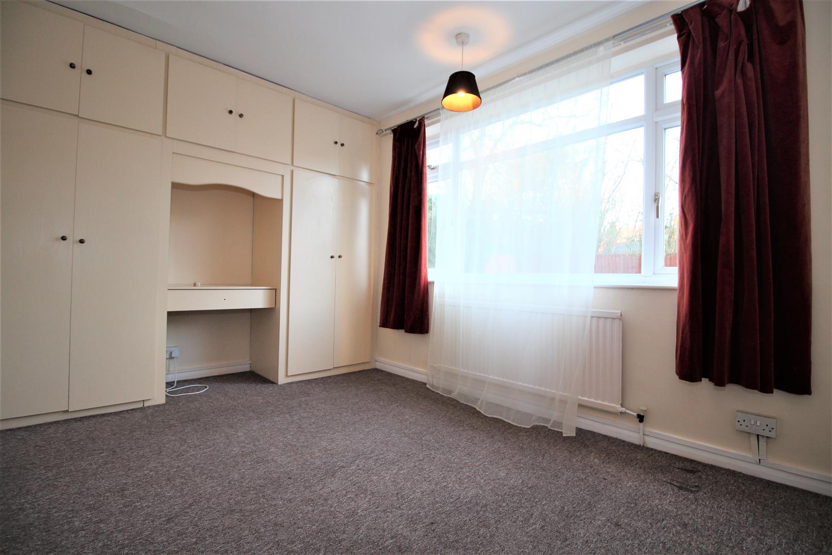 Flat Barratt Close in Leicester