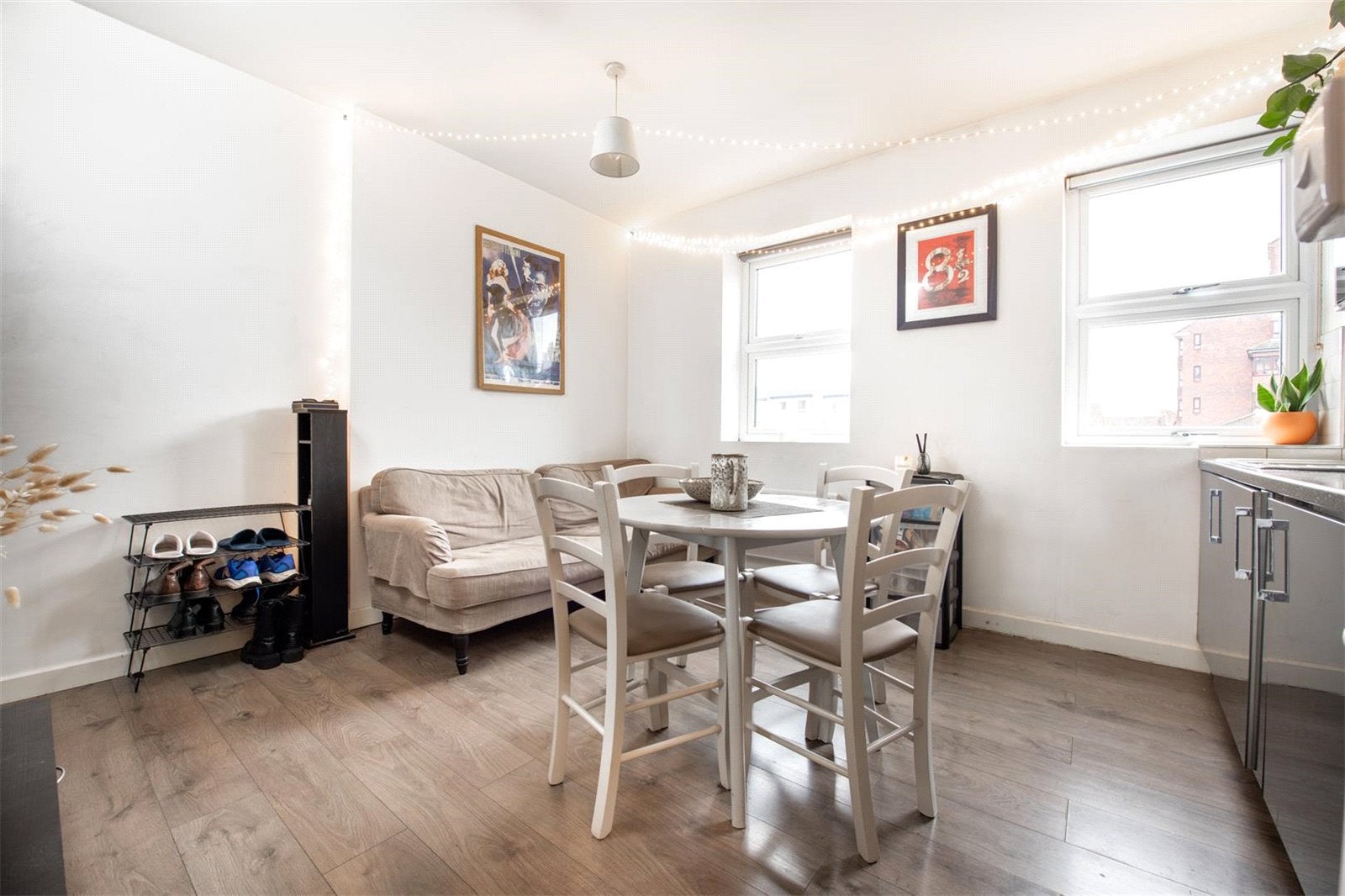Flat Putney High Street in Greater London