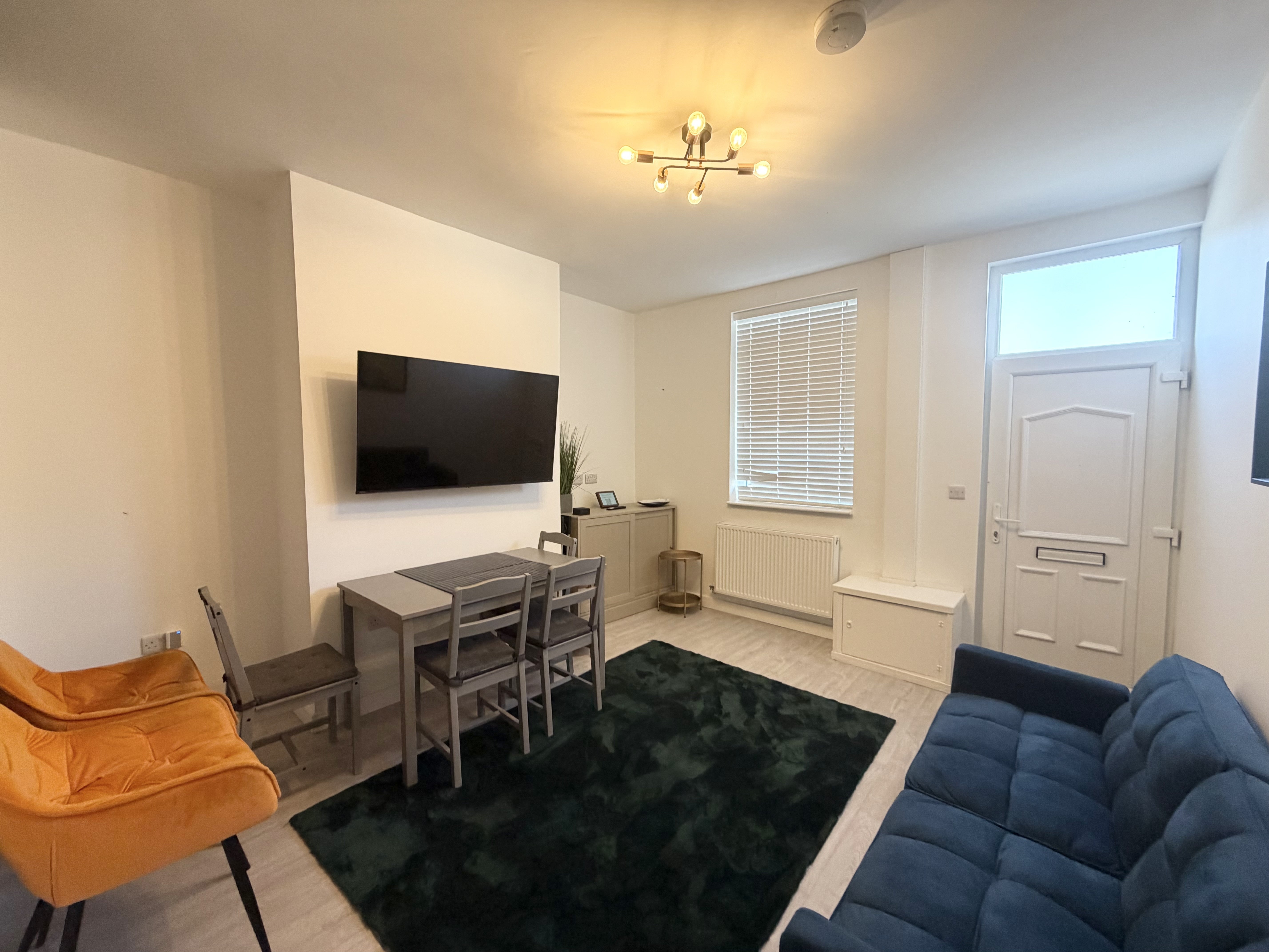 Room Creswell Street in St Helens