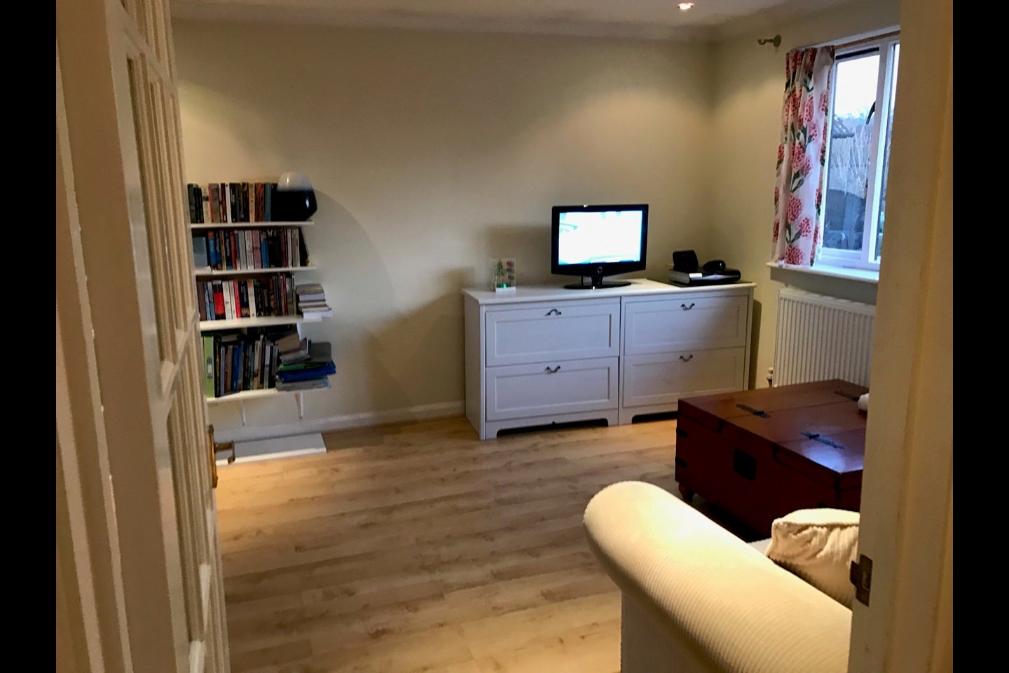 Flat Sopwith Close in Greater London
