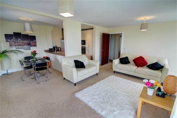 Flat Worsdell Drive in Gateshead