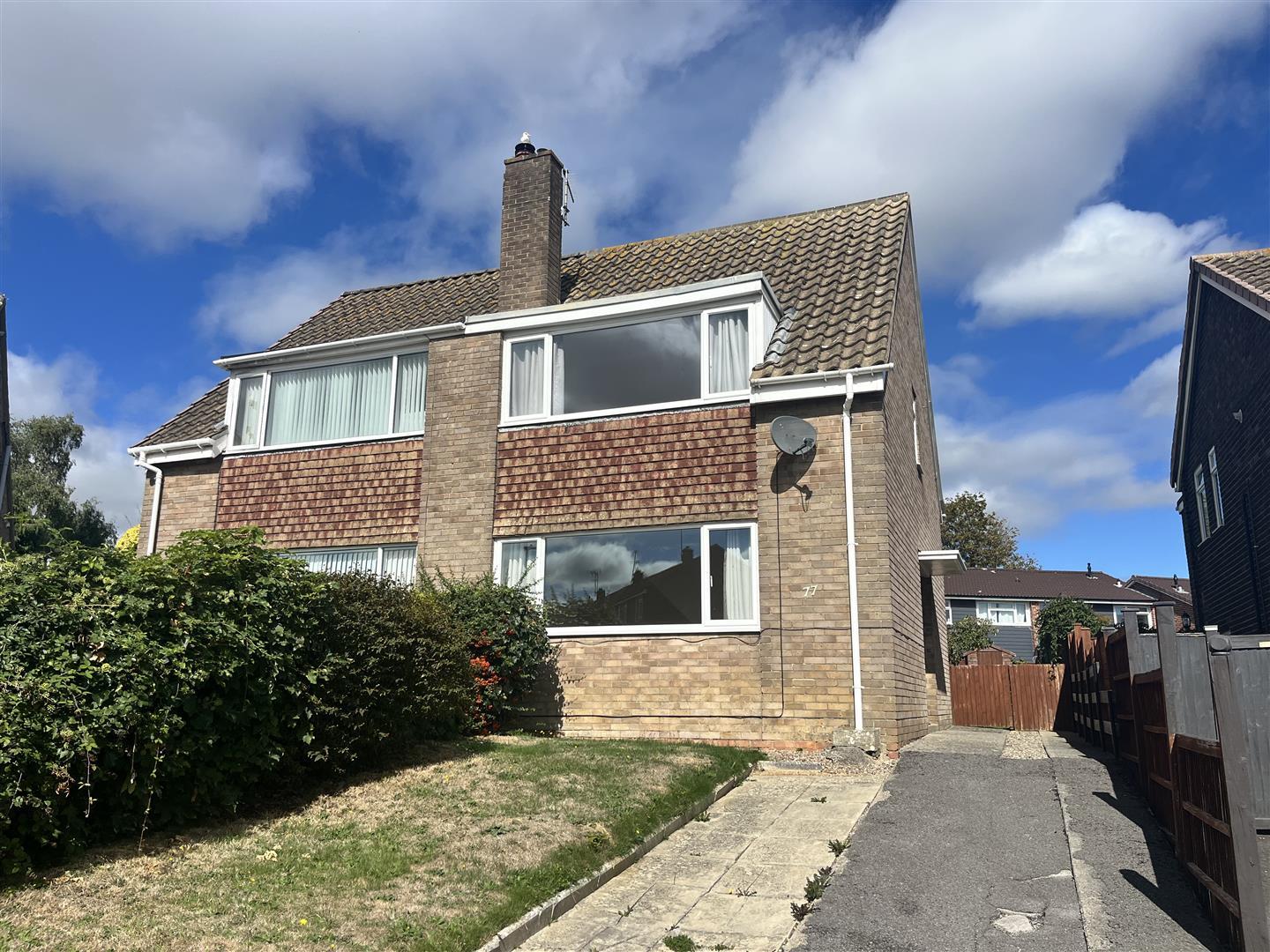 House St Mary's Crescent in Yeovil Without