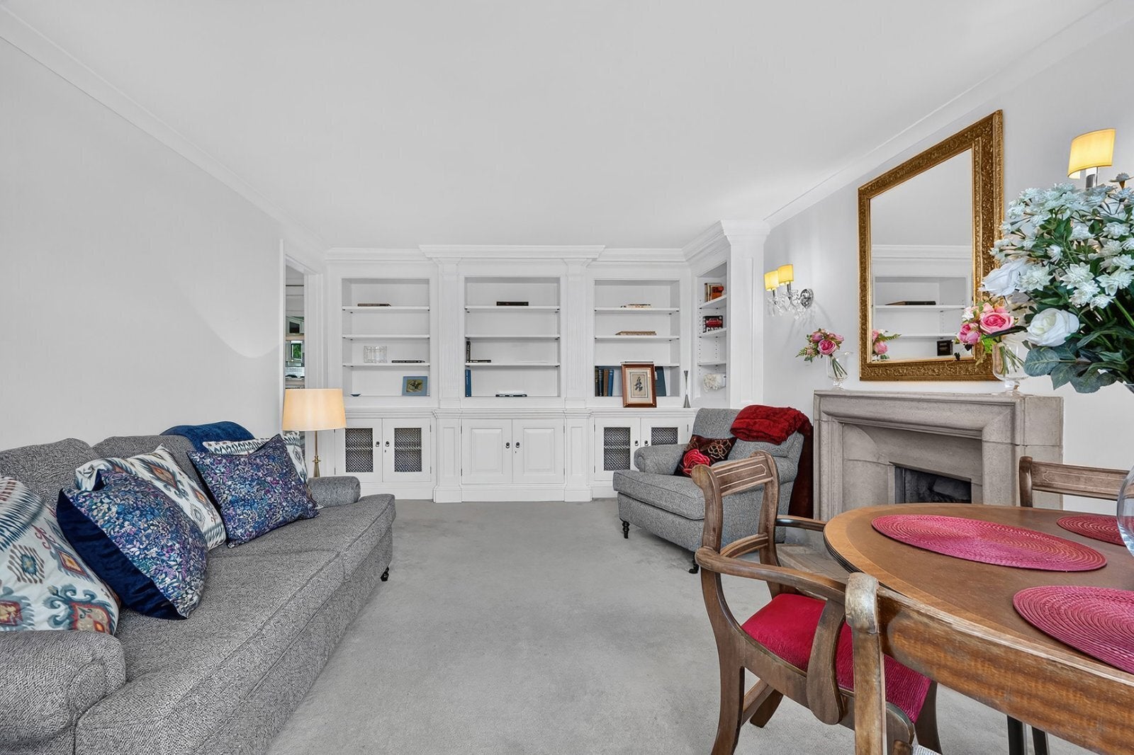 Flat Rutland Gate in City of Westminster