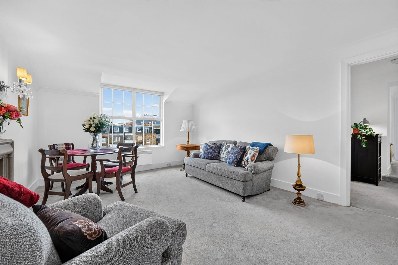 Flat Rutland Gate in City of Westminster