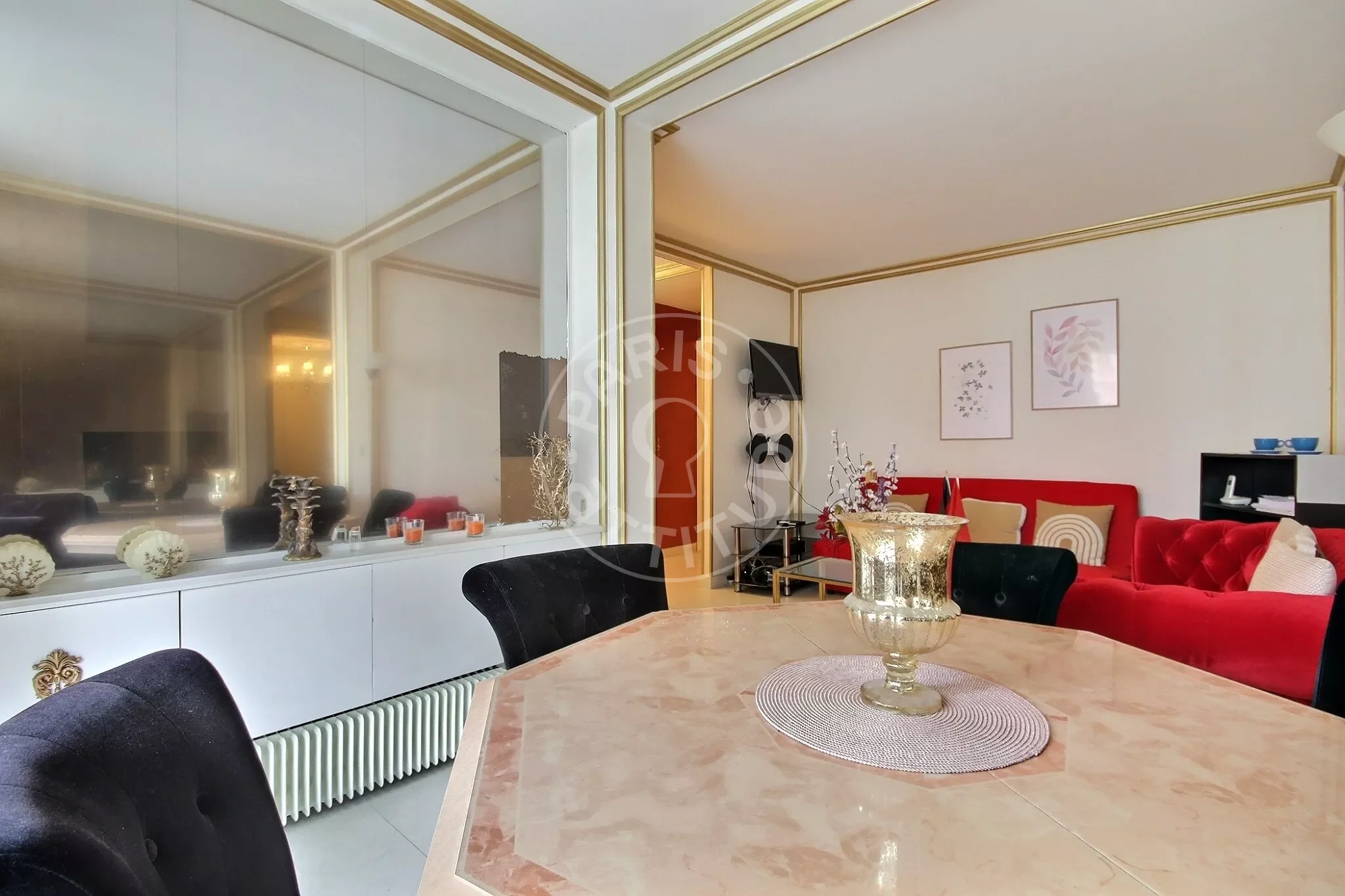 Appartement Rue Pétrarque à Paris