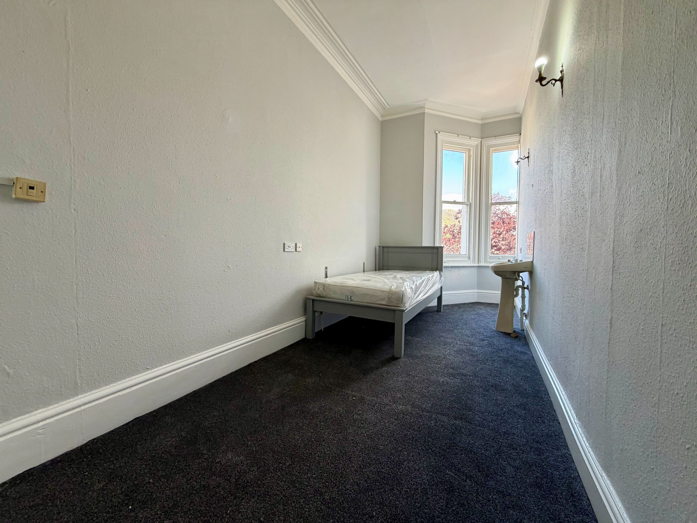 Flat Russell Terrace in Royal Leamington Spa