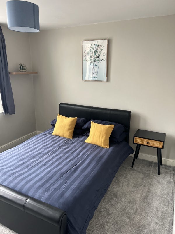 Room Institute Street in Padiham
