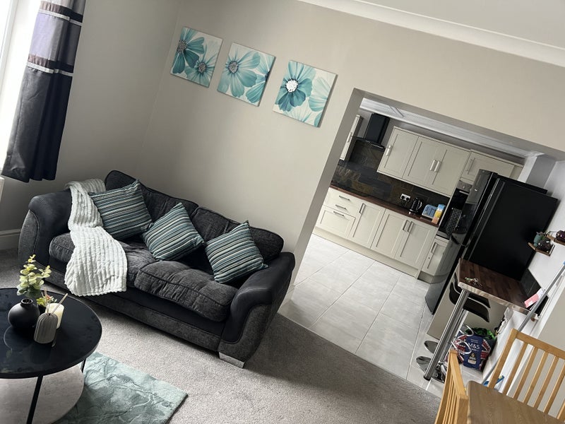 Room Institute Street in Padiham