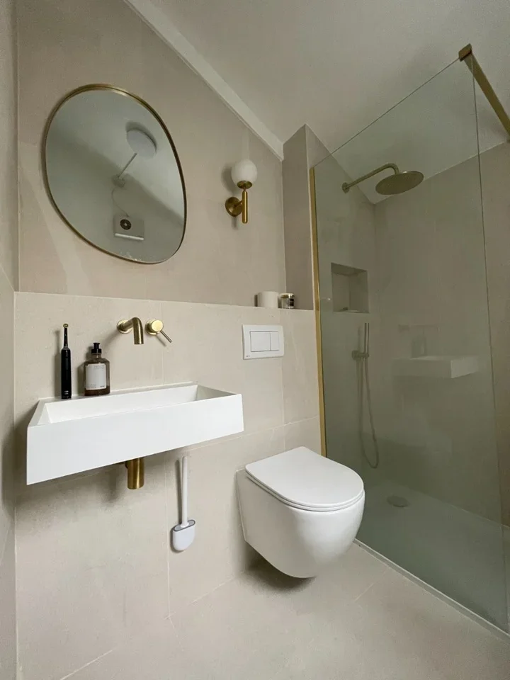 Flat Cranleigh Street in Greater London