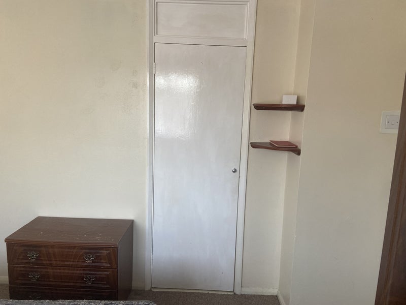 Room Goodman Park in Slough