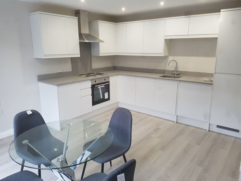 Flat Wynnstay Grove in Manchester