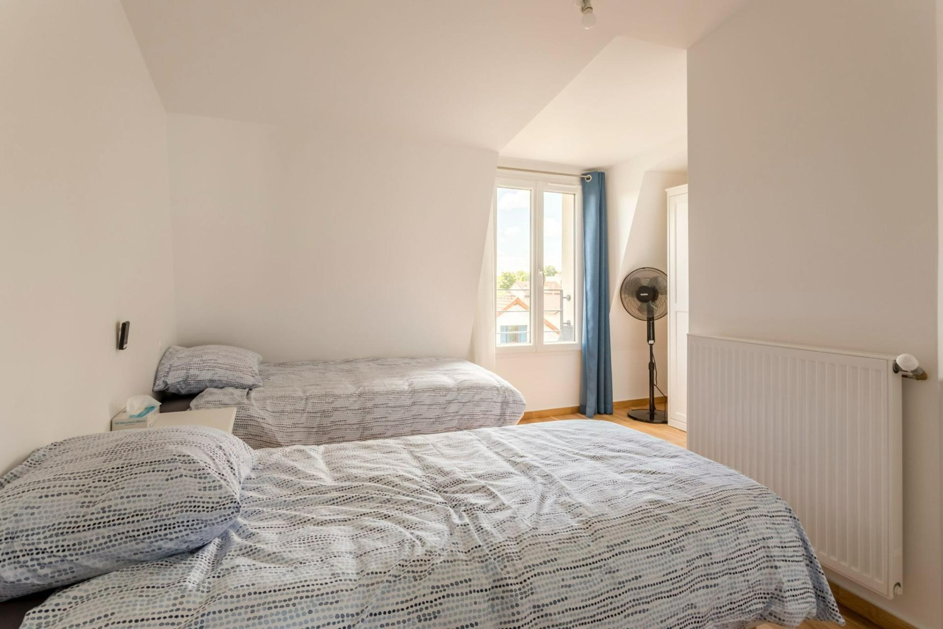 Room Rue Camille Desmoulins in Choisy-le-Roi