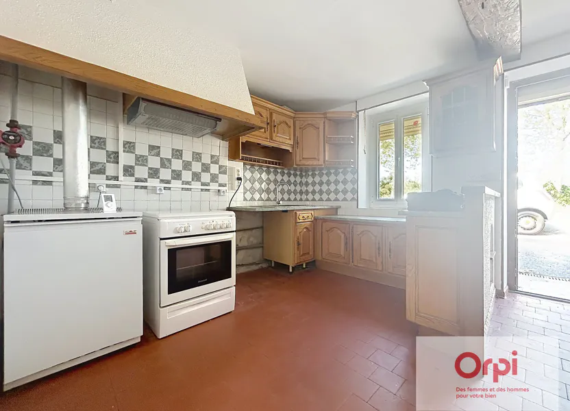 Maison Route de Montluçon à Doyet