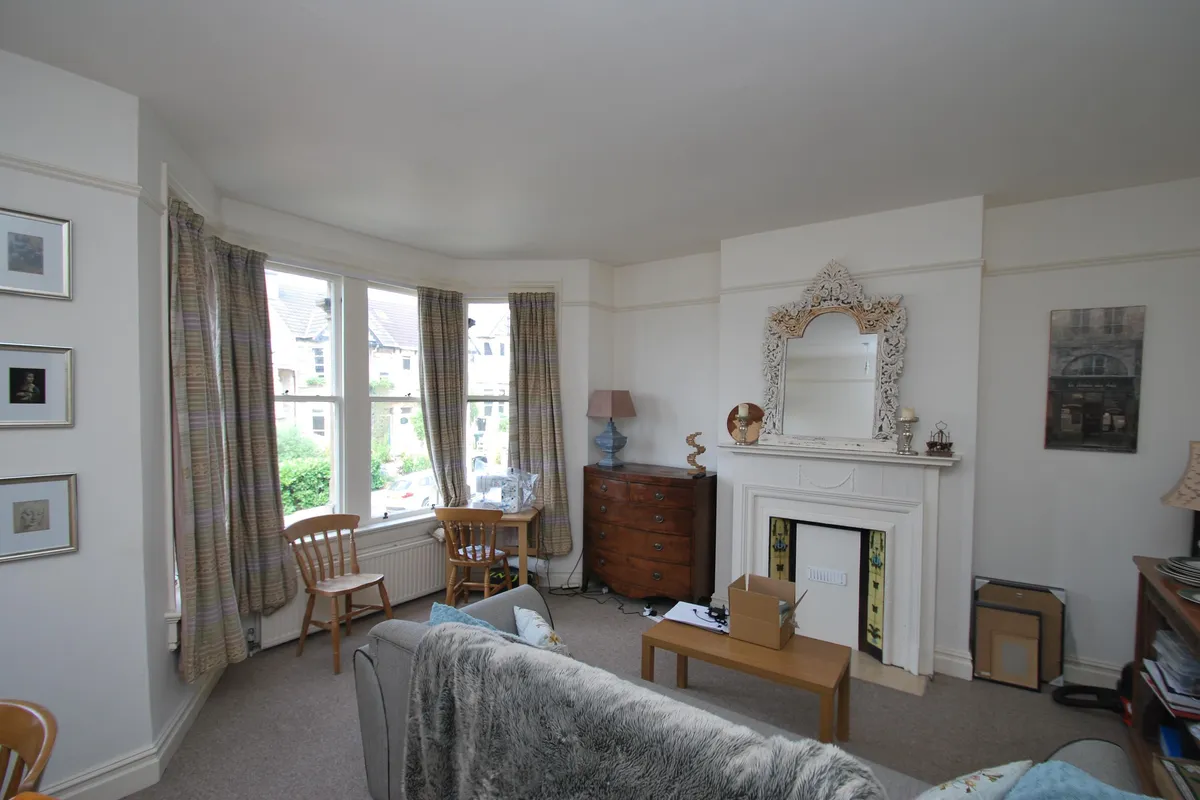 Flat Shelley Road in Bath