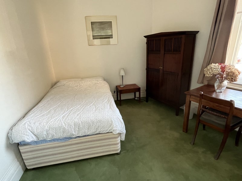 Room Cromwell Road in Greater London