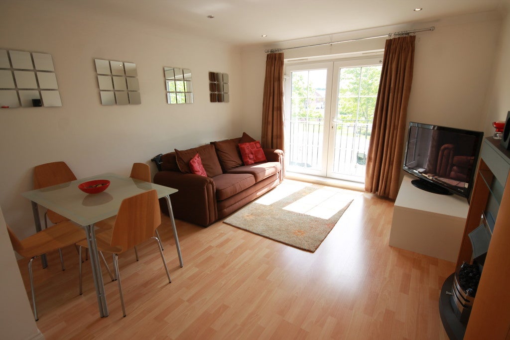 Flat Cornwall Avenue in Chorley
