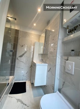 Flat Rue Étienne Marey in Paris