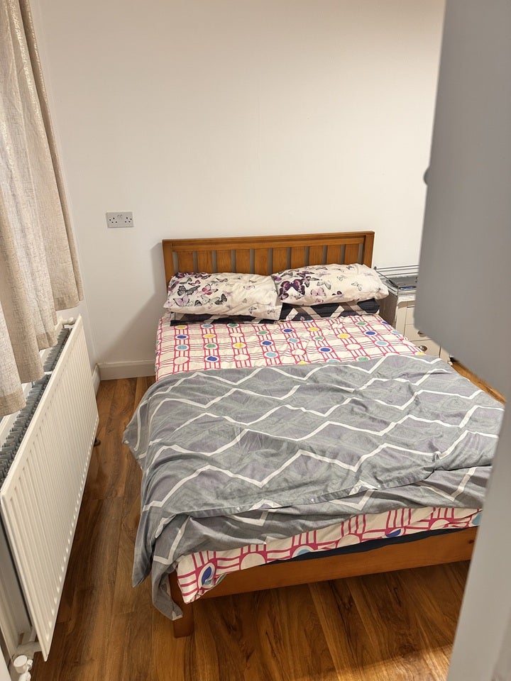 Room Watford Road in Three Rivers