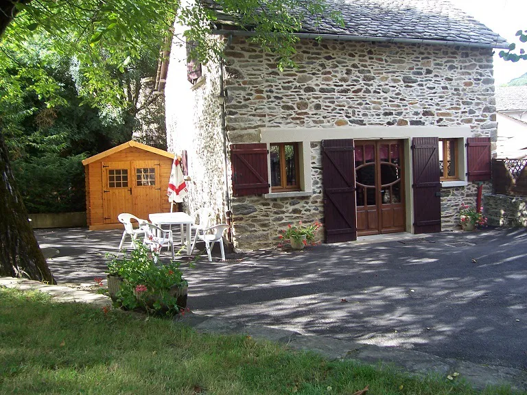 Maison D 10 à Centrès