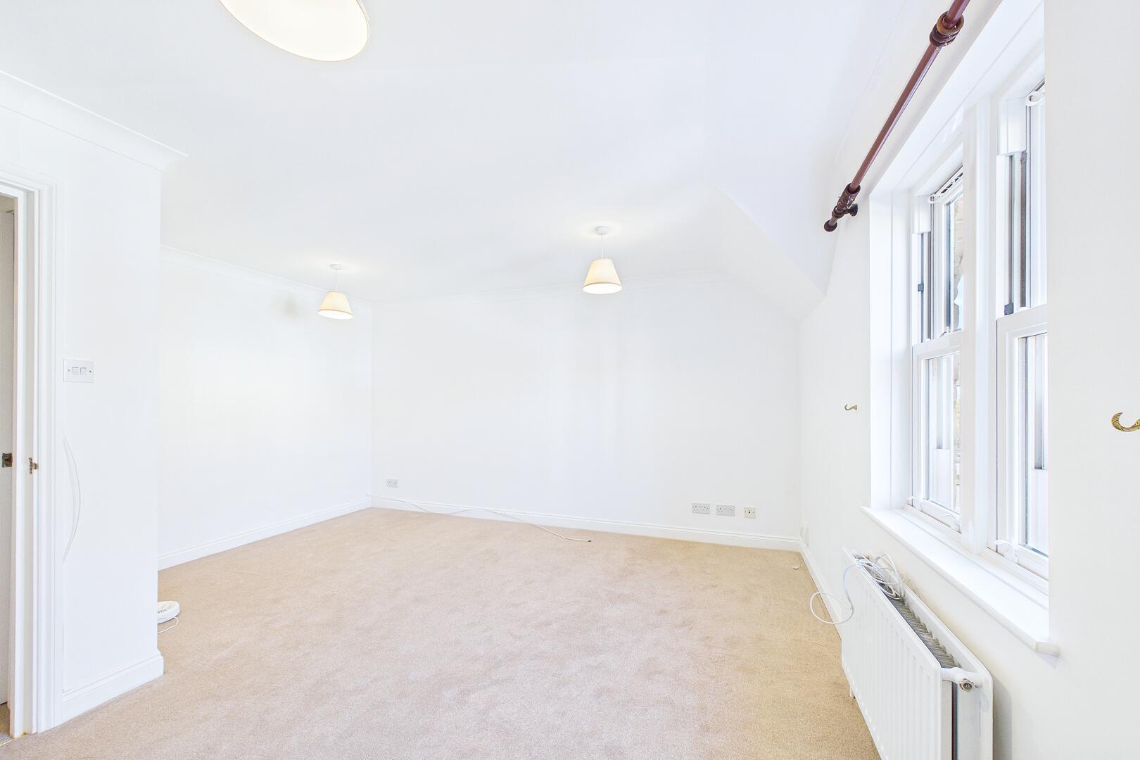 Flat Central Way in Clevedon