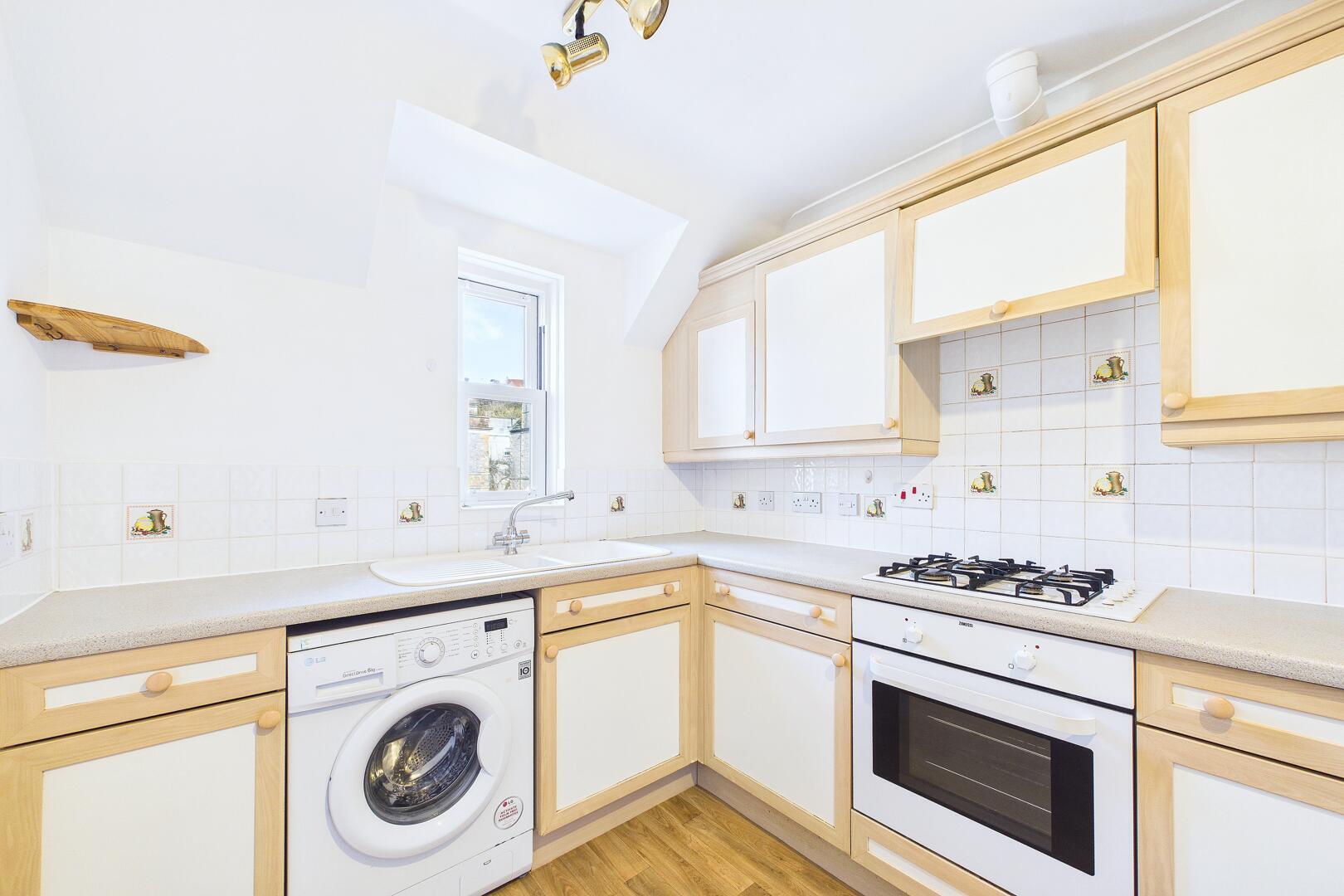 Flat Central Way in Clevedon