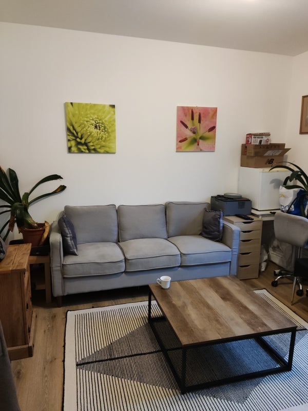 Room Smyrk's Road in Greater London