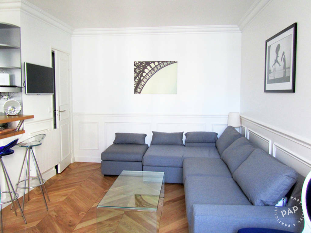 Appartement Rue de l'Université à Paris