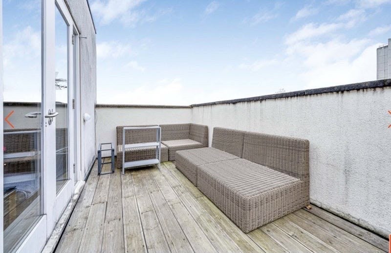 Room Lillie Road in Greater London