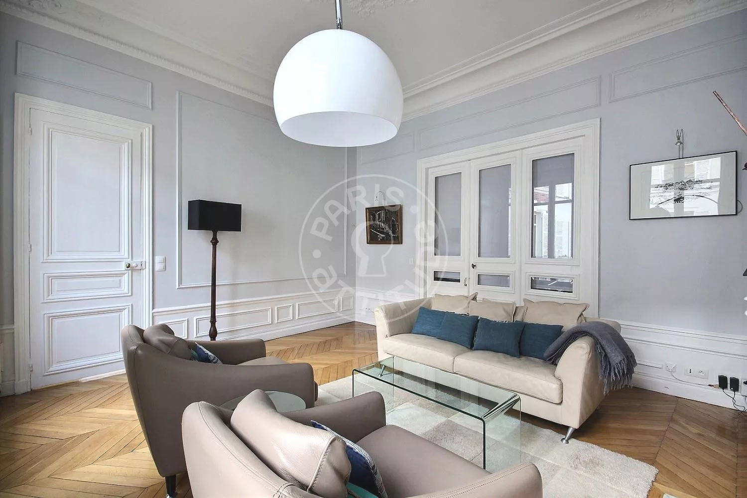 Appartement Rue d'Amsterdam à Paris