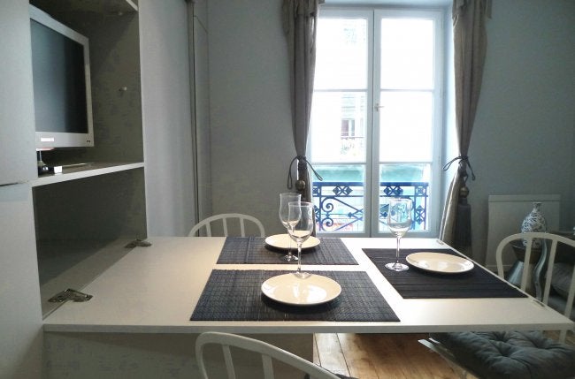 Appartement Rue Coustou à Paris